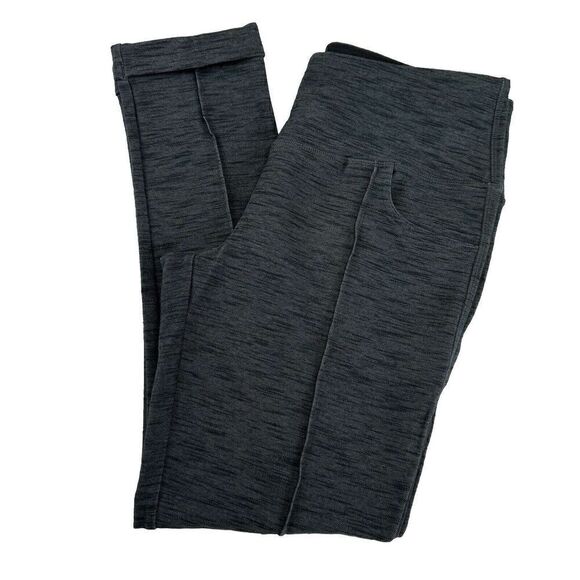 MPG Grey Activewear Legging Pants Pull On Black Size Medium Rolled Cuff Capri - Picture 1 of 9